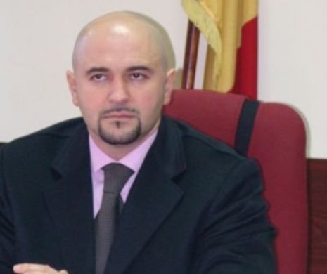 Deși DIPI i-a interzis accesul la informații clasificate. Un ofițer cercetat pentru corupție, pus la comanda „mascaților” din Mureș