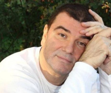 A lăsat în urmă un IMPERIU financiar, iar MOŞTENIREA URIAŞĂ a stârnit un adevărat RĂZBOI între cele CINCI VĂDUVE şi mama sa