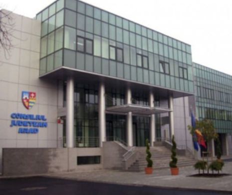 Consiliul Judeţean ARAD, nevoit să dea bani Ministerului DEZVOLTĂRII