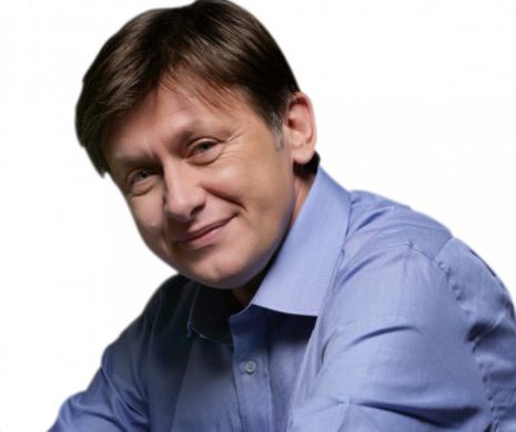 Crin Antonescu EXPLICĂ de ce Blaga şi Gorghiu NU ar trebui să-şi dea DEMISIILE din fruntea PNL. Mesajul lui Antonescu pentru liberali: “Eu am ieşit DEFINITIV din politică, NOSTALGICII îmi pot REASCULTA DISCURSURILE! PNL trebuie să iasă din PROVINCIALISM!