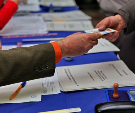 Cum a fost PRINS un fost PRIMAR în secţia de votare! Oamenii LEGII s-au prezentat DE URGENŢĂ