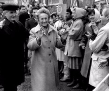 Cum conduceau Elena și Nicolae Ceaușescu ședințele la Uniunea Scriitorilor! Ce comentarii vulgare făcea „tovarășa academician”