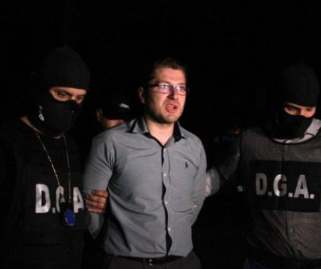 Inspector Antifraudă PRINS în flagrant în timp ce NEGOCIA șpaga: Suma primită inițial i s-a părut ”ridicol de mică”