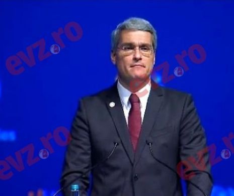 Ministrul Muncii, Dragoş Pîslaru: Nu Guvernul trebuie să găsească soluţia magică pentru a rezolva problemele educaţiei şi a lipsei locurilor de muncă
