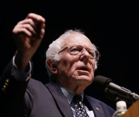 NEWS ALERT. Bernie Sanders declară că o va susține pe HILLARY CLINTON în alegerile din noiembrie