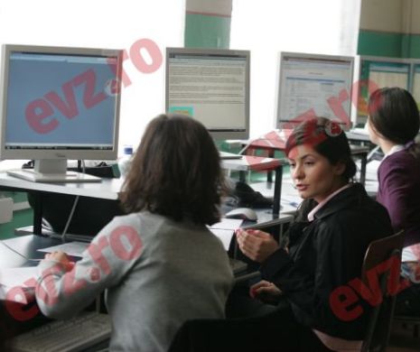 Plăteşti 188 de lei şi scapi de proba Competenţelor digitale | Bacalaureat 2016