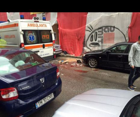 RĂZBOIUL INTERLOPILOR la Timișoara. Un tânăr a fost ÎNJUNGHIAT în centrul orașului