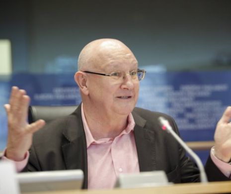 Un fost ministru român al Apărării lansează o teorie uluitoare, după scandalul paşapoartelor româneşti din Marea Britanie: “Dacă britanicii ies din UE, România va fi considerată una din cauze, rămânând astfel stigmatizaţi pe veci”
