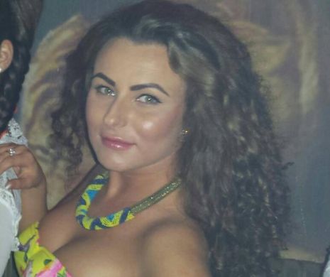 Andreea Balazs își continuă infracțiunile pe litoral. Un părinte era să cadă în plasa escroacei sexi!