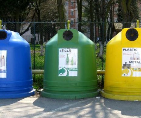 Anunţ făcut de Primăria Capitalei. Dispar ghenele din interiorul blocurilor. Deşeurile din Bucureşti, înregistrate într-o bancă de date