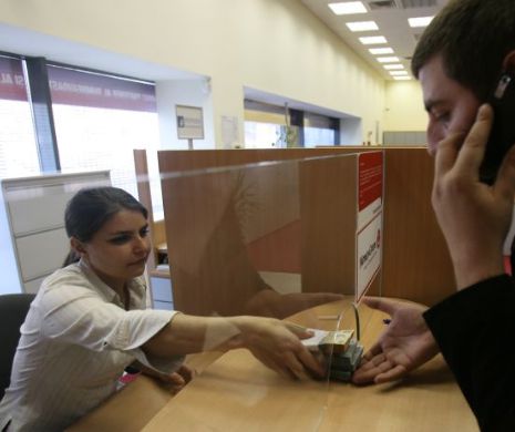 Câţi români au peste 100.000 euro în conturi şi îşi vor PIERDE ECONOMIILE, dacă banca intră în faliment