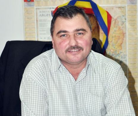 Cum au fost votați 82 de primari ca Ceaușescu