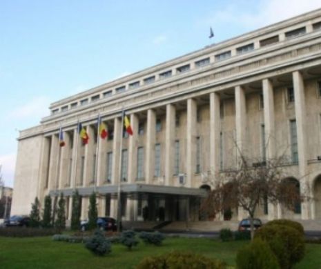 Guvern: Finanţare nerambursabilă pentru proiectele din PNI de reducere a emisiilor de gaze cu efect de seră