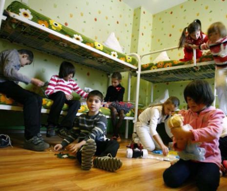 ÎNGIRJORĂTOR! Aproape 900 de PERSOANE din centrele de plasament din România au MURIT în perioada 2013-2015