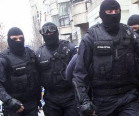 Percheziţii de amploare în CAPITALĂ. Suspecţii ar fi PREJUDICIAT statul cu aproape 4 MILIOANE de LEI