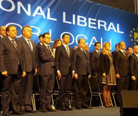 PNL ar racola miniştri pentru parlamentare