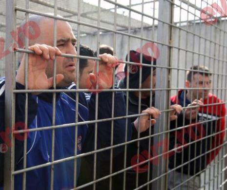 Protestele din puşcării iau amploare. Deşinuţi din 12 închisori protestează faţă de condiţiile de detenţie