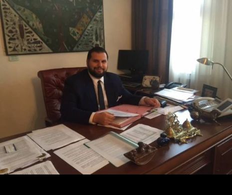 Reacţia lui Dan Stoenescu, ministrul demis de premierul Cioloş: "Îi mulțumesc premierului Dacian Cioloş pentru încrederea pe care mi-a acordat-o la începutul mandatului"