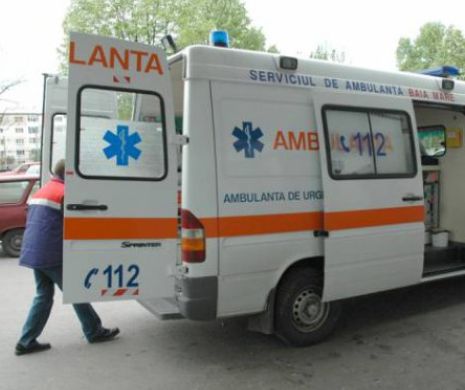 Un militar din Dej a murit după ce a căzut de pe clădirea Căminului Militar din Tășnad