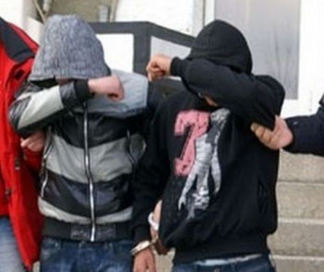 Vacanță penală pentru doi elevi din Satu Mare. Nepotul a furat banii bunicului, strânși pentru mașina unchiului