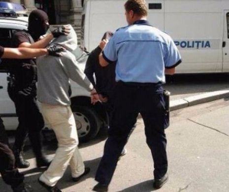 Amenintări cu TOPORUL într-o comună din Satu Mare pentru 250 de euro