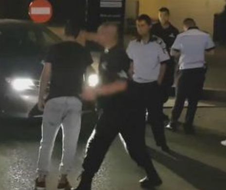 Cazul IEŞENILOR BĂTUŢI chiar ÎN FAŢA POLIŢIŞTILOR. Oamenii legii AU SPUS UNA şi AU FĂCUT ALTA când bodyguarzii AU LOVIT CU PUMNII l Video cu DIALOGUL INCREDIBIL