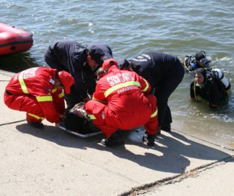 Cele la PERICULOASE locuri în care se ÎNEACĂ românii. Zeci de oameni şi-au pierdut viaţa la scăldat, în ultima săptămână. AVERTISMENTUL POMPIERILOR
