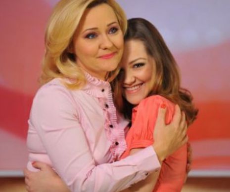 Cele mai fine dulciuri pentru FIICA ELENEI LASCONI! Tânăra a împlinit 24 de ani şi a fost o RĂSFĂŢATĂ