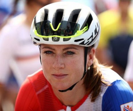Ciclistă ACCIDENTATĂ GRAV la Rio din cauza PISTEI UMEDE