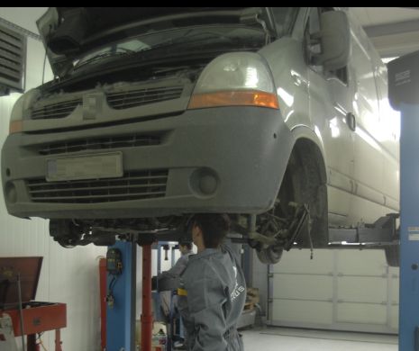 De ce asigurători pentru poliţe RCA să TE FEREŞTI