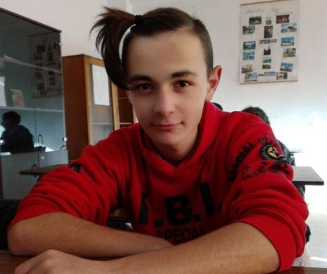 Doi tineri din Cluj Napoca l-au bătut cu bestialitate pe un altul. IMAGINI INCREDIBILE