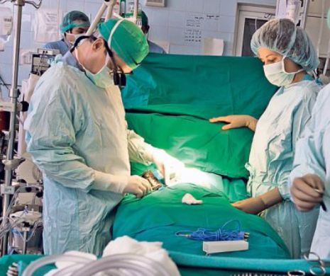 MAI MULȚI BANI pentru medicii din România. Ministrul Sănătății şi sindicatele au stabilit ULTIMELE DETALII