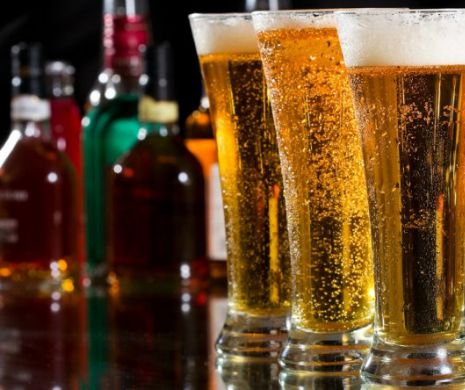 O anchetă a dezvăluit SECRETELE MURDARE ALE BERII din România. DOVEZI REVOLTĂTOARE despre care nu ştim nimic şi care NE PUN VIAŢA ÎN PERICOL. Printre riscuri, TOXICITATEA CHIMICĂ