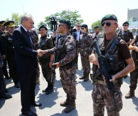Recep Erdogan vrea să conducă armata și serviciile secrete