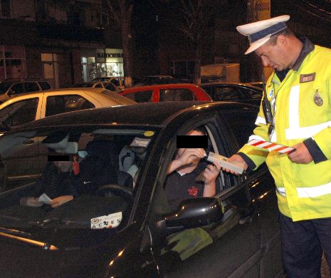 Șoferii prinși BĂUȚI la volan ar putea rămâne DEFINITIV fără permis. Un nou PROIECT de lege aprinde spiritele printre conducătorii auto