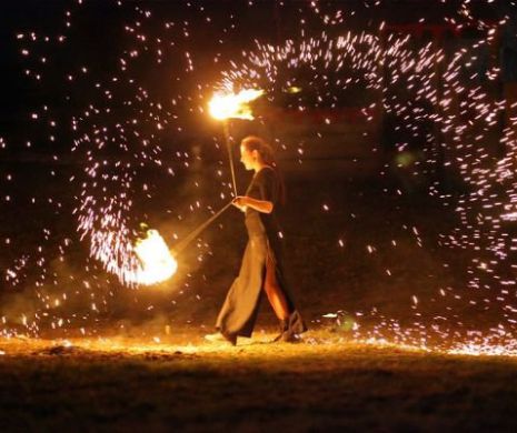 Unde mergem. Carnavalul Medieval de la Hunedoara