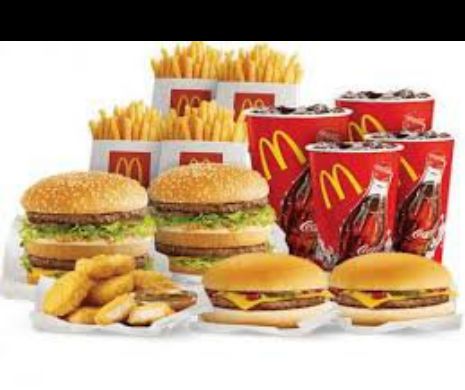 VEZI cum brățările fabricate în CHINA pentru McDONALD’s ÎMBOLNĂVESC COPIII