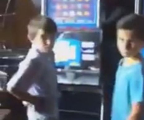 A venit şi REACŢIA AUTORITĂŢILOR după ce doi MINORI au fost surprinşi când SE JUCAU LA PĂCĂNELE