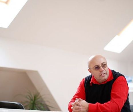 Avocatul obsedat de PERVERSIUNI SEXUALE imaginare cu un procuror, condamnat cu executare