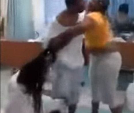 BĂTAIE ca în filme între AMANTĂ şi SOŢIE pe patul de SPITAL! Cum a reuşit un bărbat să fie VIZITAT de amândouă în aceeaşi zi | FOTO şi VIDEO