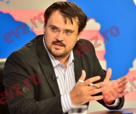 Cioloș își împinge miniștrii în PNL