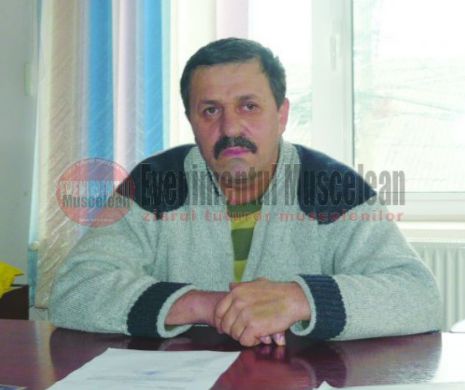 Dezvăluirile halucinante ale fostului primar Toacă Bani. Vibratoare în bagajele aleşilor descoperite la vamă şi dezmăţuri la bordeluri în timpul unor vizite peste hotare