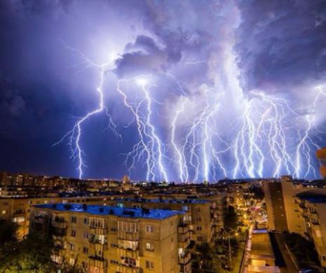 FENOMENUL METEO EXTREM va lovi fără PRECEDENT peste toată România. Populația nu mai are scăpare de ”APOCALIPSA” NATURALĂ