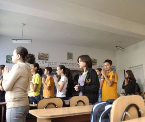„Generațiile din ultimii ani au avut parte de directori numiți politic”