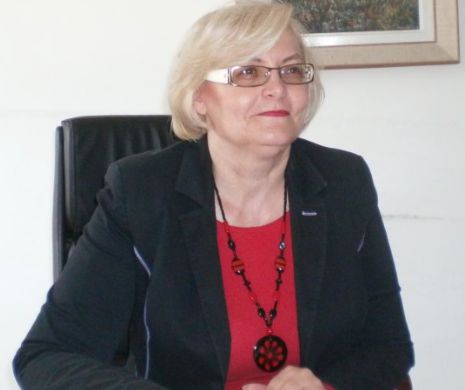 O JUDECĂTOARE SE REVOLTĂ! Judecătorii din penal sunt avertizați să pronunte doar hotărâri de condamnare în procesele instrumentate de DNA, pentru că sunt urmăriți de SRI!
