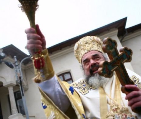 SURPRIZĂ de proporții pentru PATRIARHUL Daniel, în cadrul unei SLUJBE