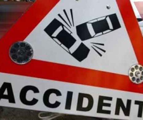 Teribilismul UCIDE! O tânără A MURIT PE LOC în timp ce conducea cu 170 km/h. Ce făcea la momentul ACCIDENTULUI