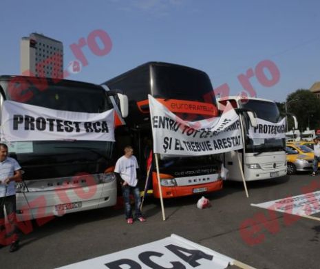 Transportatori: Asigurătorii au câştigat 2 miliarde de euro din RCA