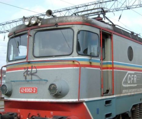 Trenul Timișoara - București a întârziat 73 de minute. Șina de cale ferată a fost FISURATĂ