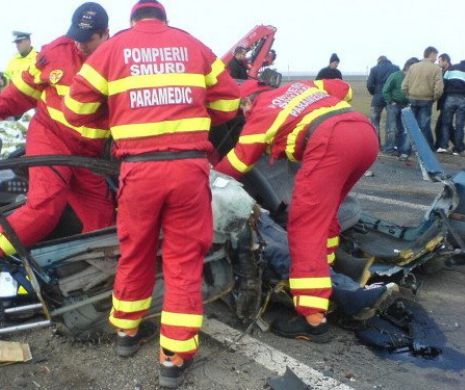 Accident cu IMPACT DEVASTATOR pe DN 5. Ciocniri frontale şi OAMENI CARBONIZAŢI. Autorităţile sunt în STARE DE ALERTĂ